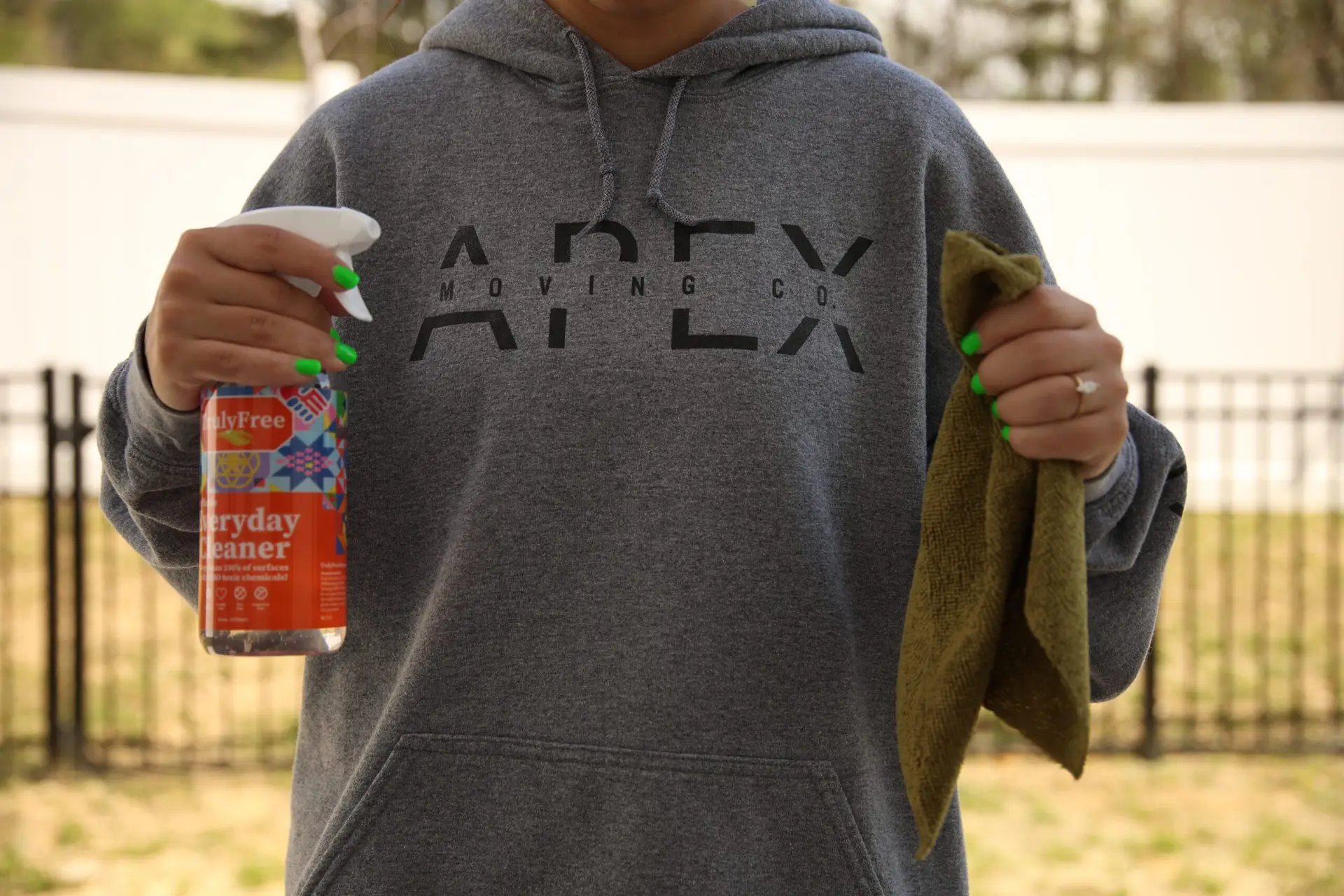 ApexMovingCo - CleaningServices4